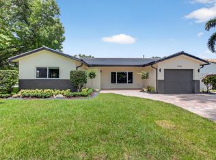 4998 NW 4th Ave, Boca Raton, FL 33431