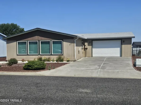 1821 S 70th Ave, Yakima, WA 98908