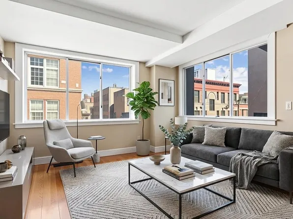 123 Baxter Street image 1 of 10