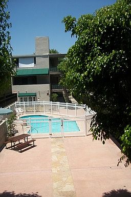 1st image of 13947 Oxnard St APT 203