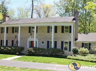 2176 Buttonwood Rd, Berwyn, PA 19312