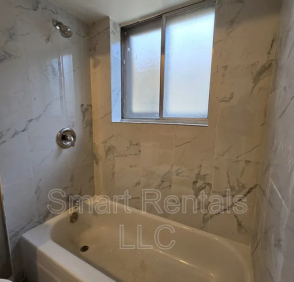 4300 Fairview Ave #C — Photo 2