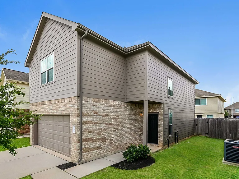 5307 Gouldburn River Dr — Photo 5