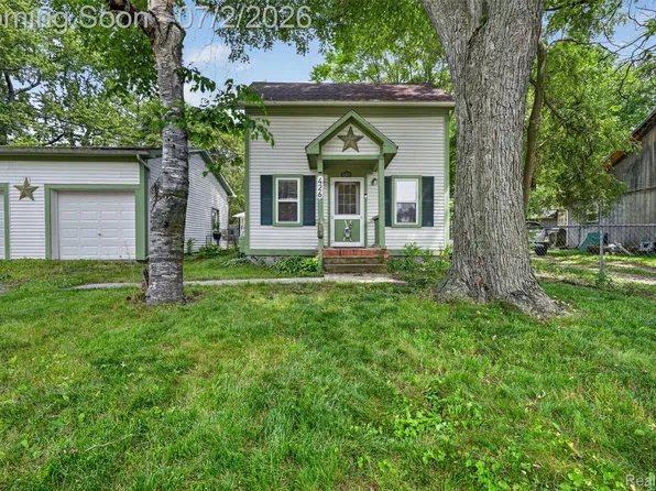 426 Hamblin St, Owosso, MI 48867