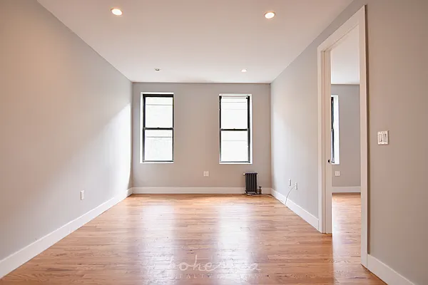 Rented by Bohemia Realty Group | media 14