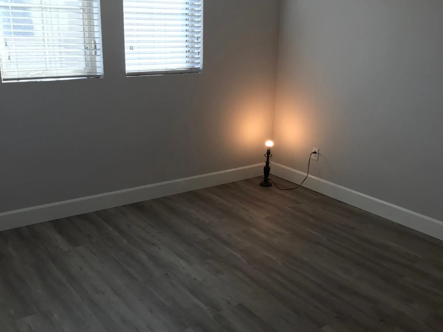 7246 N Cedar Rd — Photo 3