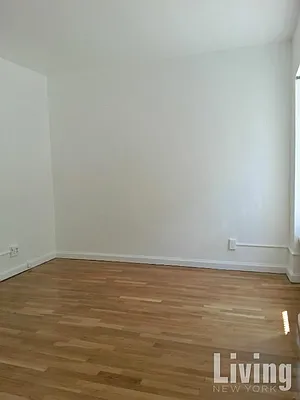 Rented by Living New York | media 14