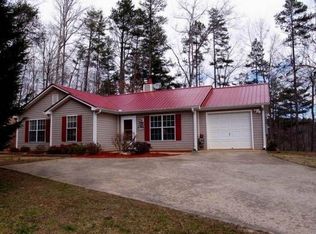 353 Price Ln, Dahlonega, GA 30533