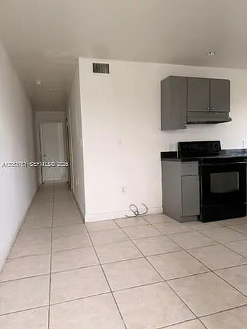 848 SW 5th St #203 — Photo 8