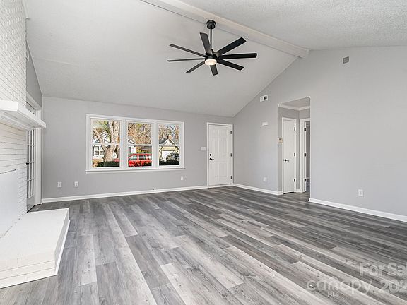 4th image of 7208 Rockwood Forest Ln