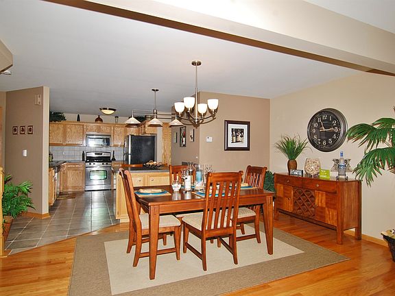4th image of 19354 Lisadell Dr