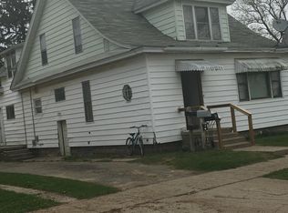 212 W Franklin Ave, Reed City, MI 49677