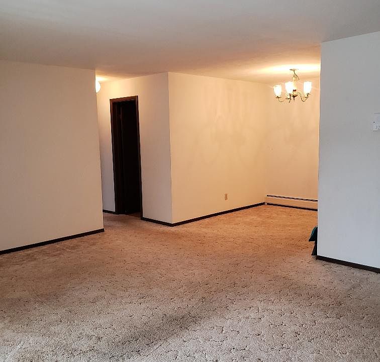 1st image of 12878 Raymond Dr APT 2B