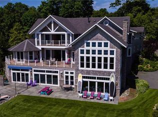 144 Fischer Cir, Portsmouth, RI 02871