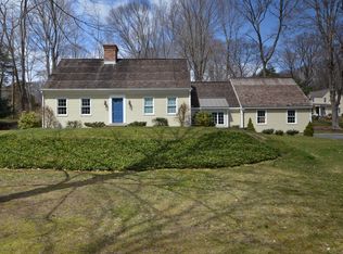 60 River Rd, Essex, CT 06426