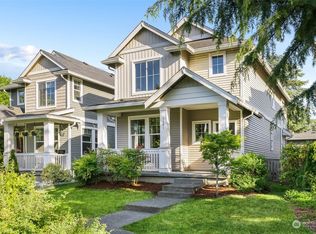 3003 SW Bataan St, Seattle, WA 98126