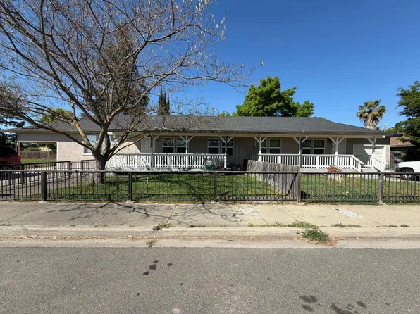 206 Lambuth Ave, Oakdale, CA 95361