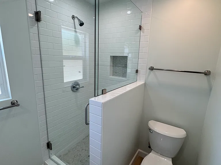 11313 Groveside Ave — Photo 9