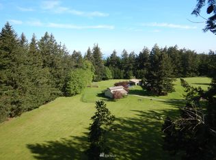1758 Enchanted Forest Rd, Eastsound, WA 98245