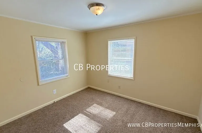 1892 Capri St — Photo 4