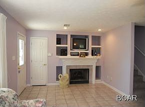 2nd image of 641 Gulf View Dr