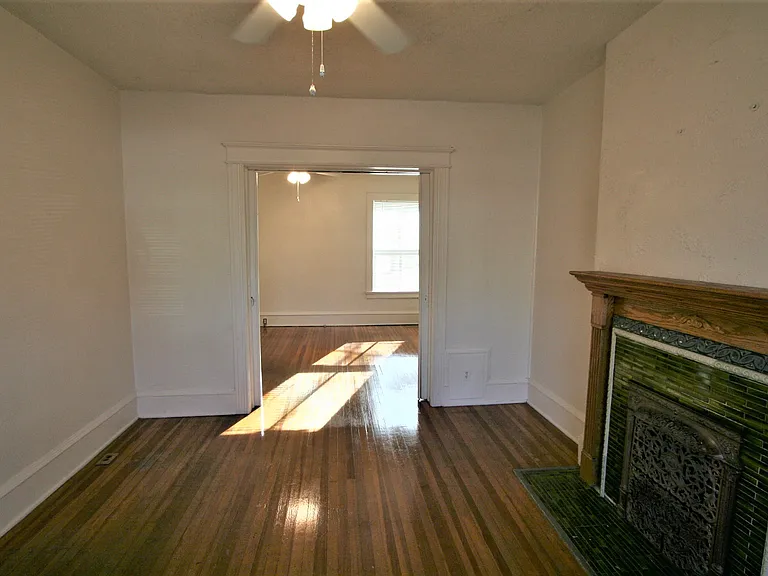 732 E 10th Ave #1 — Photo 6