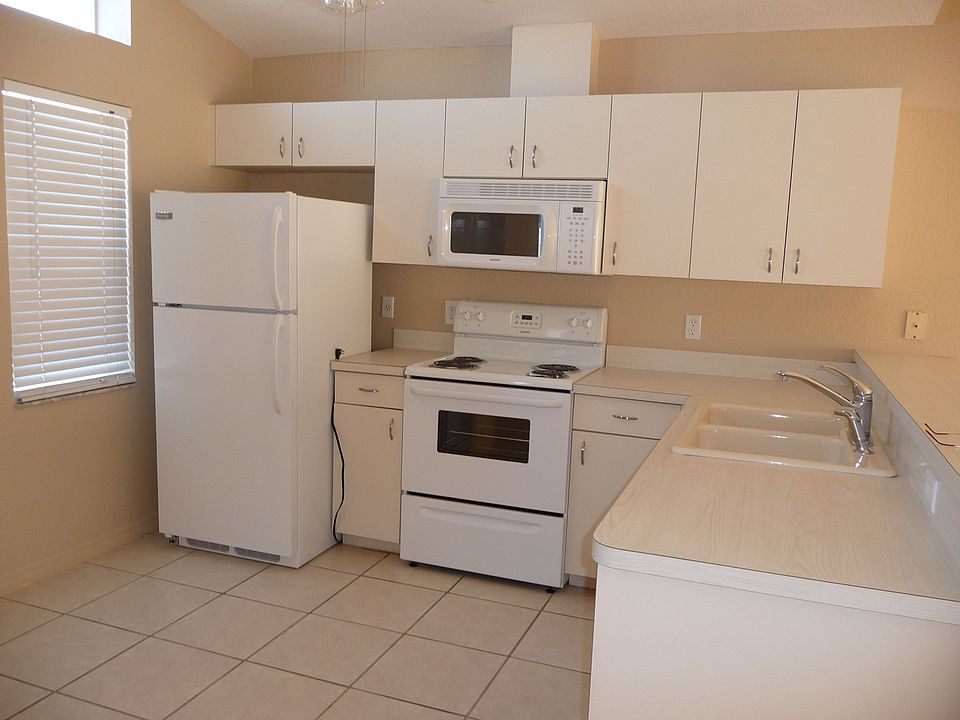 Kitchen - All new appliances