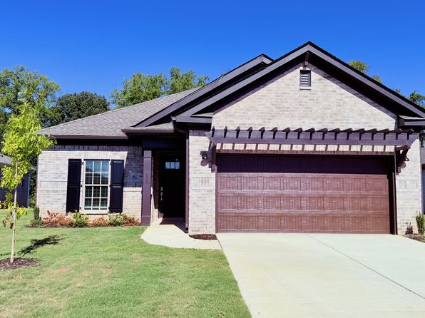 220 Waylan Ridge Ln