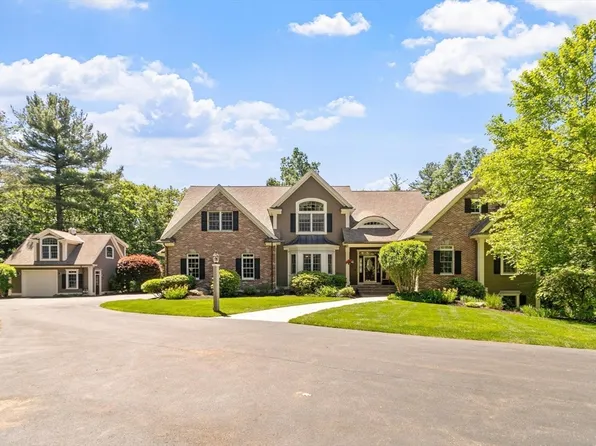 24 Mill Rd, Wilmington, MA 01887