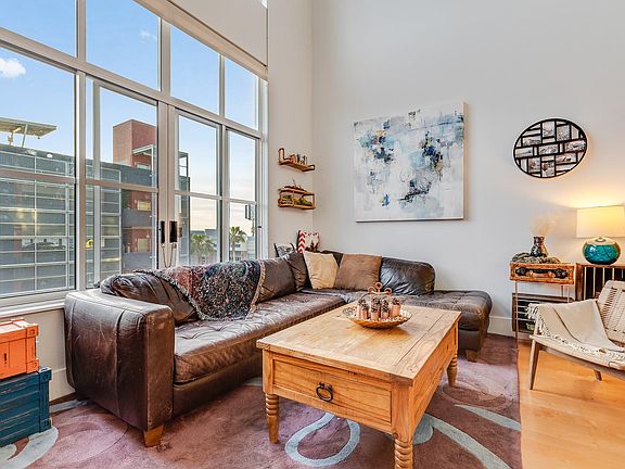 4th image of 333 Santana Row APT 304