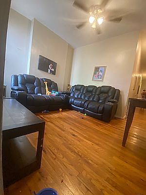 3rd image of 863 Saint Johns Pl #21