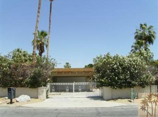 246 N Saturmino Dr, Palm Springs, CA 92262