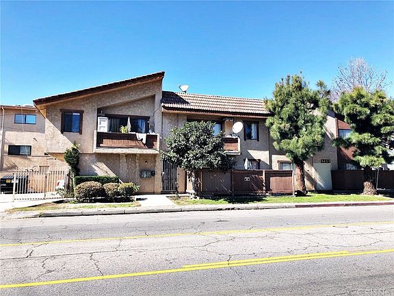2nd image of 6457 Hazeltine Ave