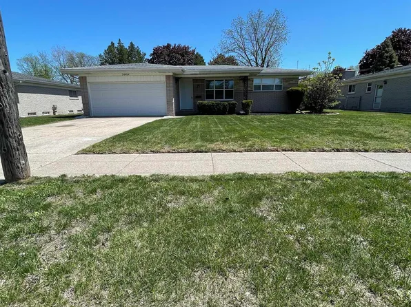 26404 Burg Rd, Warren, MI 48089