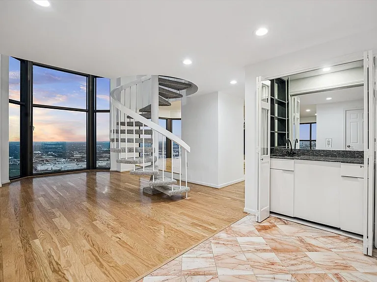 2001 Holcombe Blvd #4006 — Photo 4