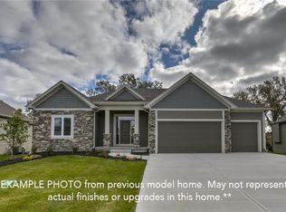 8976 Greeley St, Lenexa, KS 66227