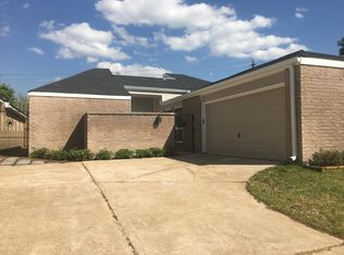 5410 Randon Rd, Houston, TX 77091