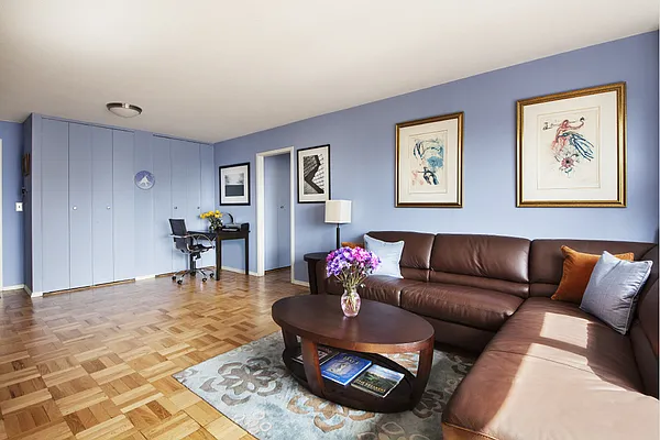 Sold by Stribling | media 4