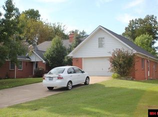 1738 Pinetree Ln, Mountain Home, AR 72653