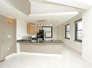 10 Witherell, Detroit, MI 48226