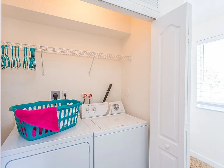 Seascape Pointe Townhomes — Photo 16