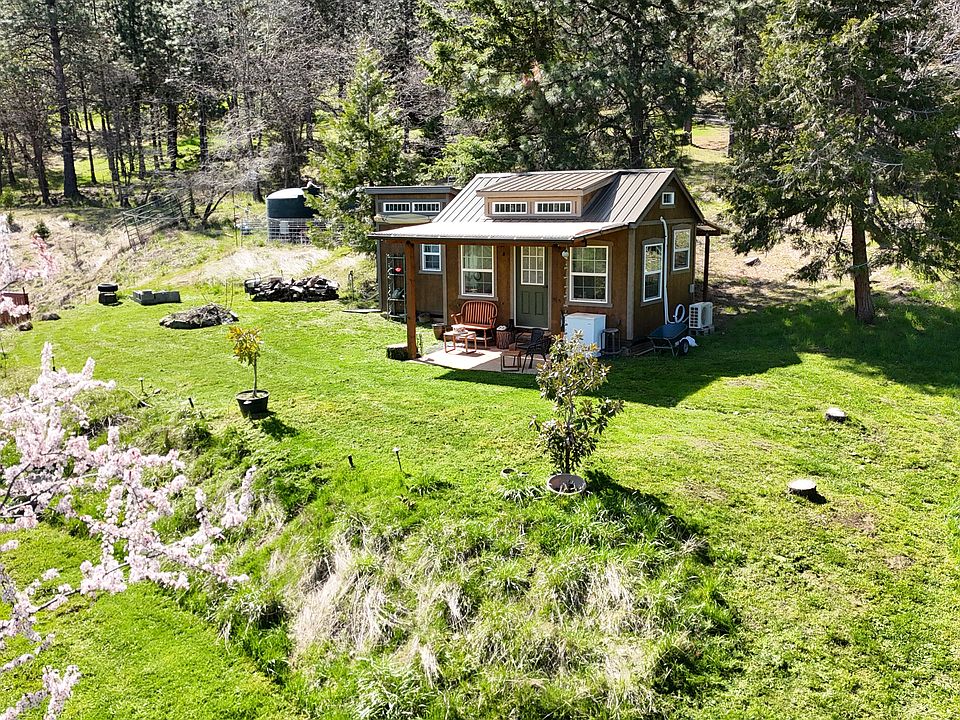 1st image of 8684 Wagner Creek Rd