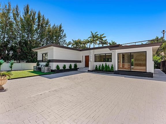 5th image of 4144 Alton Rd