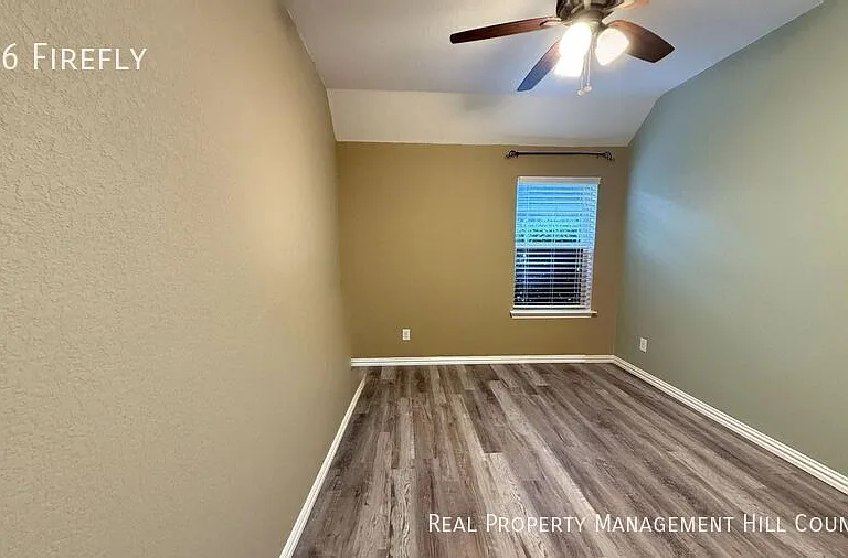 106 Firefly Ct — Photo 19