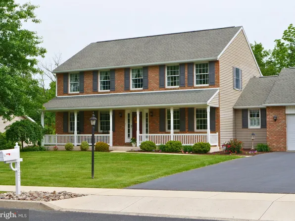 3021 Burton Dr, Gilbertsville, PA 19525