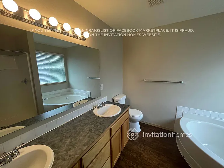 211 Williams Blvd NE — Photo 14