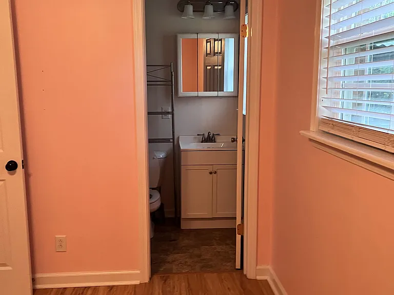 69 Rainbow Rd — Photo 12