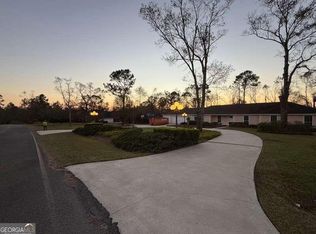 499 Westwood Heights Cir, Douglas, GA 31535