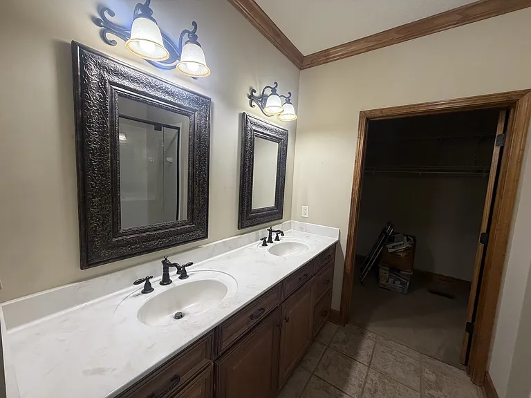 179 Stone Edge Dr — Photo 14
