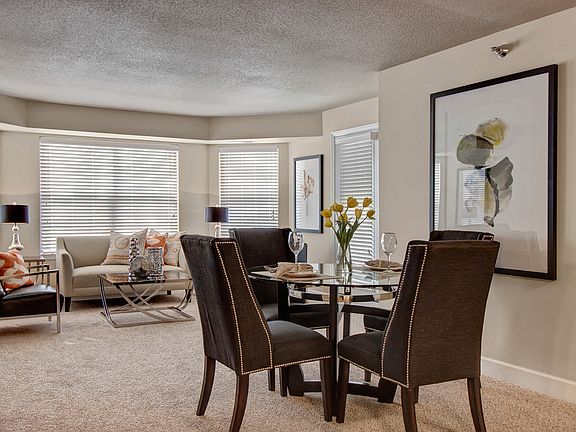 Fairways Living Room and Dining Table